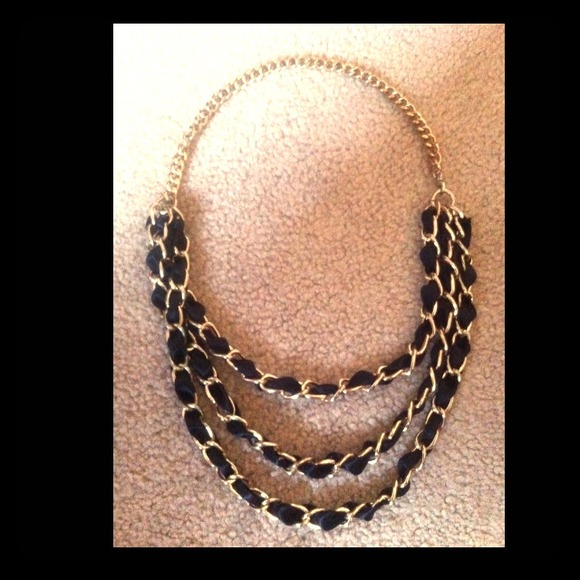 Black and gold Necklace