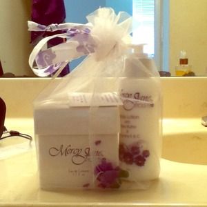 Mercy Jane perfume & body lotion