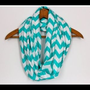 Blue zig zag scarf