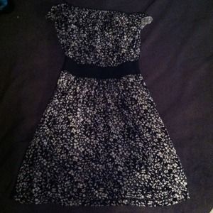 Black and white strapless dress