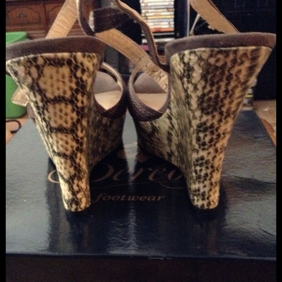 DEREON Snakeskin Platform Shoes US SIze 10 - Picture 3 of 4