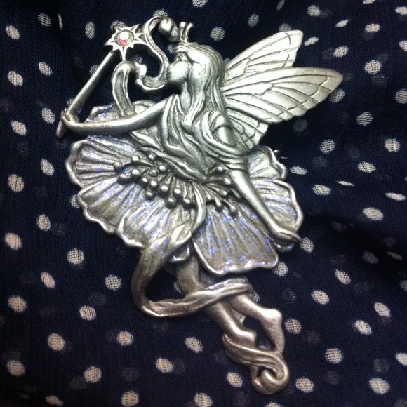 Collectible JJ fairy brooch/pin