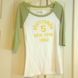 Abercrombie fitted t-shirt