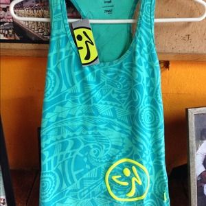 ✨✨NEW!!✨✨ZUMBA FITNESS stretch tank