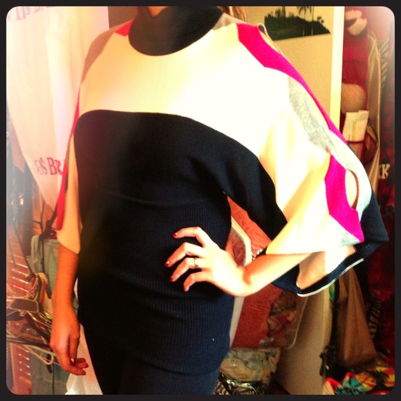 NEVER WORN!! BRAND NEW! Turtleneck retro sweater