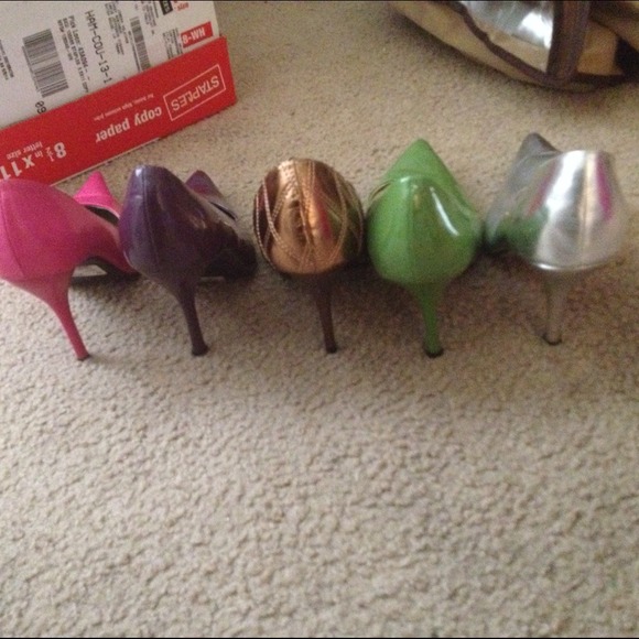 Womens Pointy-toe heels - Picture 3 of 4