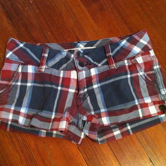 Hollister Shorts!