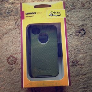 iPhone 4/4s Otterbox Defender