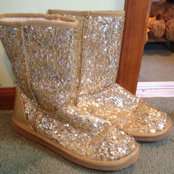Gold boots