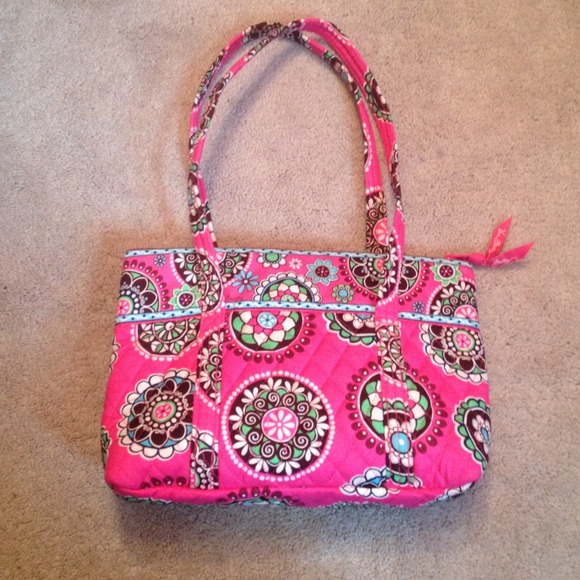 Medium Vera Bradley tote
