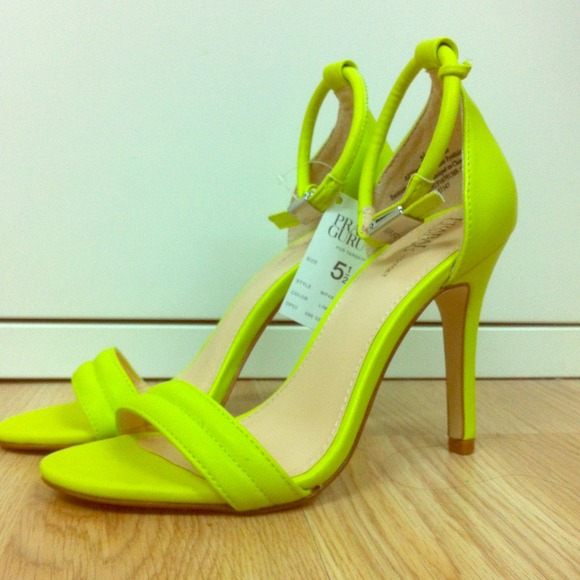 Neon strappy heel