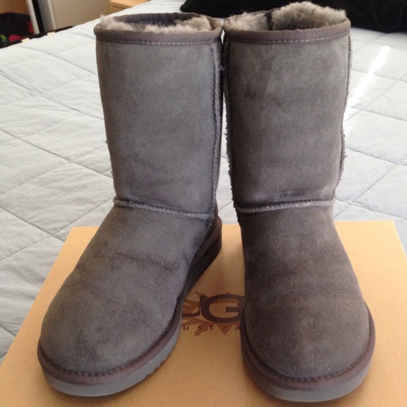 Classic Short UGG boots