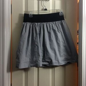 grey skirt w/ wide black band -- so cute!
