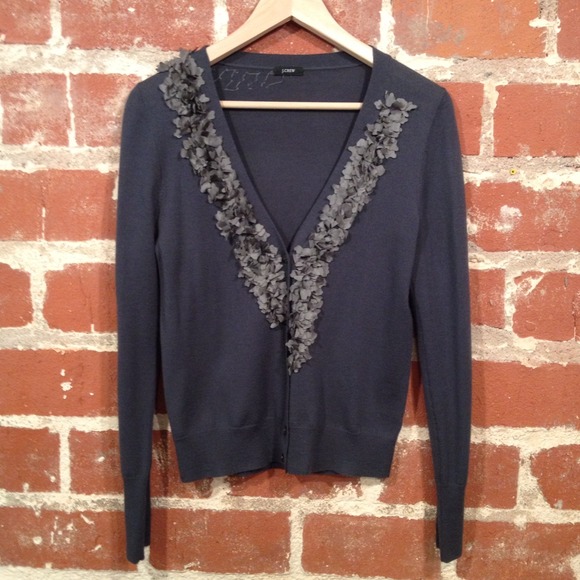 🎉HOST PICK🎉J.Crew Cardigan - Picture 2 of 4