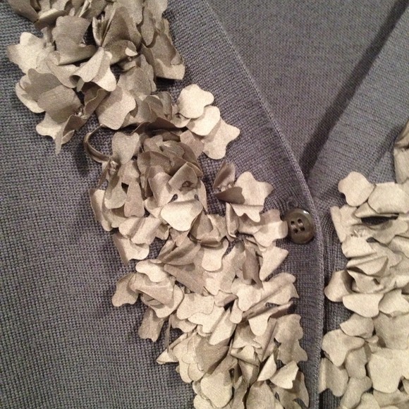 🎉HOST PICK🎉J.Crew Cardigan - Picture 3 of 4