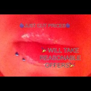 🎀COME CHECK IT OUT🎀