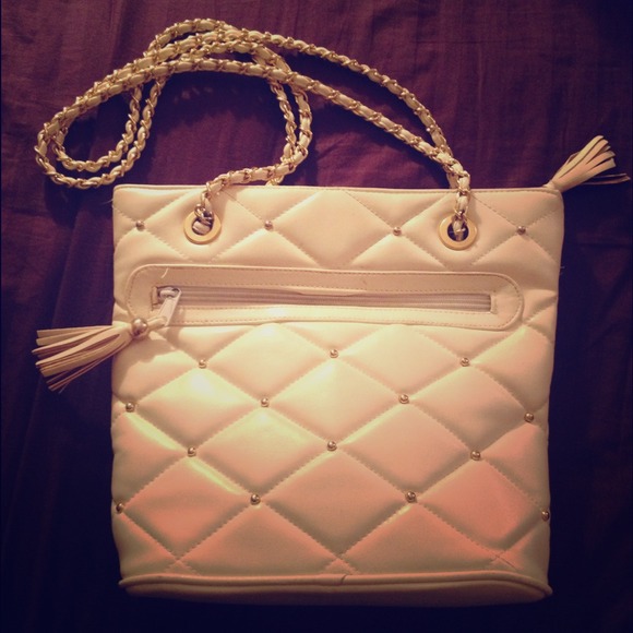 Cute vintage style bag