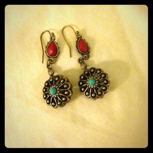 Super cute earrings!!