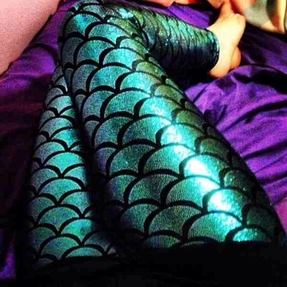 🎉Host Pick 🎉Mermaid Leggings 🐠