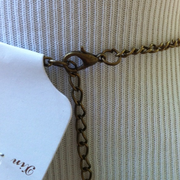 💎Host Pick💎Brand new pink flowers w/ flying bird - Picture 3 of 4