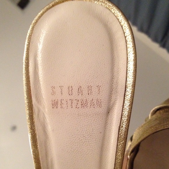 Stuart Weitzman slip ons in GOLD! - Picture 2 of 3