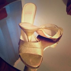 Stuart Weitzman slip ons in GOLD!