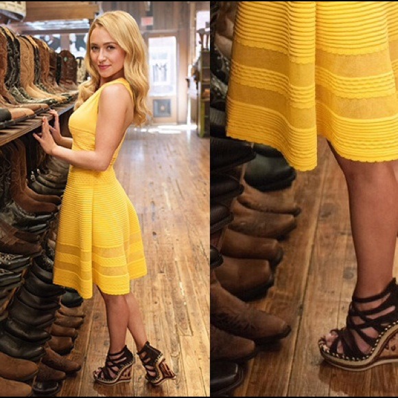 SOLD🌹AUTHENTIC CHRISTIAN LOUBOUTIN WEDGE SANDAL - Picture 3 of 4