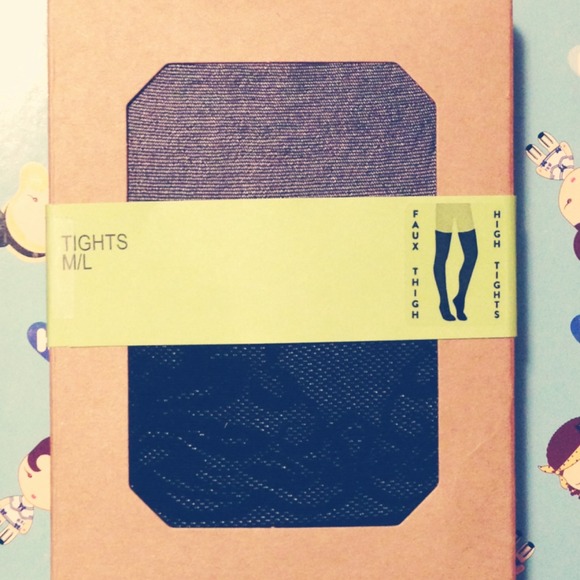 ｆａｕｘ ｔｈｉｇｈ ｈｉｇｈ ｔｉｇｈｔｓ