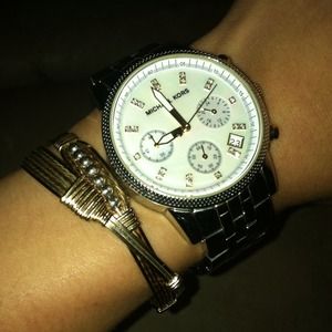 💕Host Pick💕Authentic Michael Kors watch