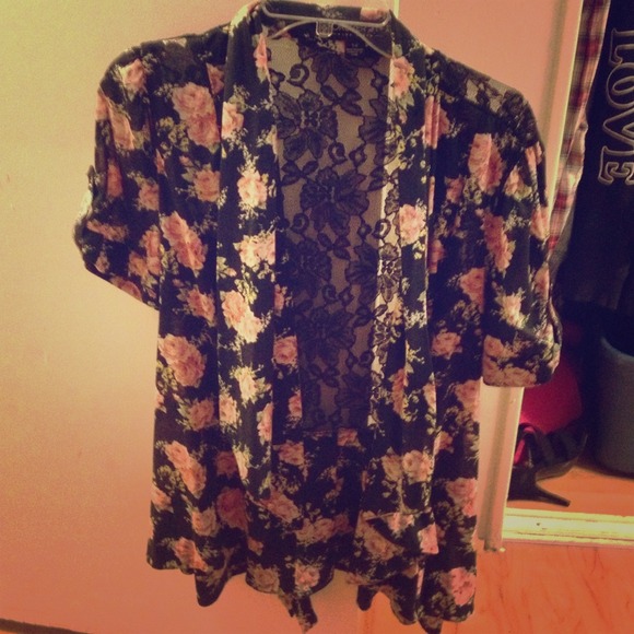 Floral top