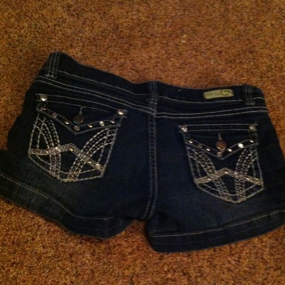 Kaba Jean Shorts - Picture 2 of 2