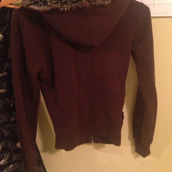 Sweater - Picture 2 of 3