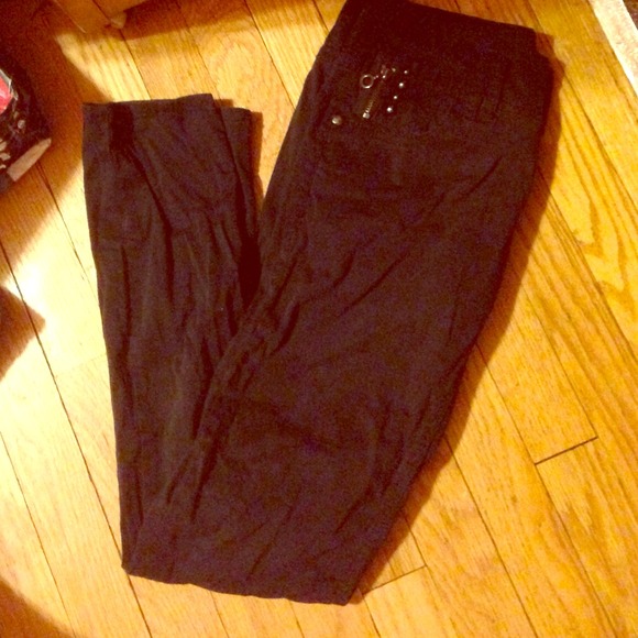 Tight Black Pants