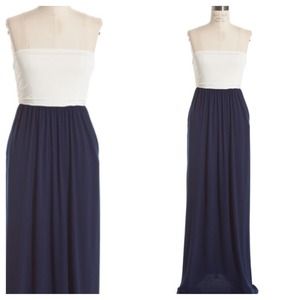 LAST ONE! Navy and white maxi dress with pockets