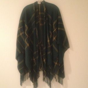 BDG Plaid Poncho