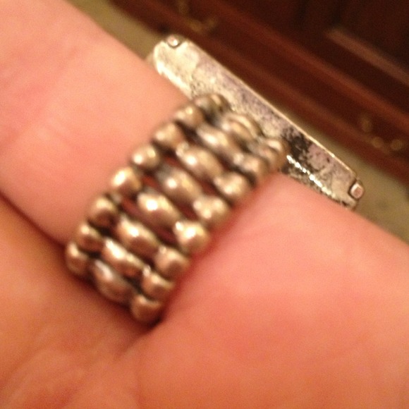 Shadow box crown ring - Picture 2 of 2