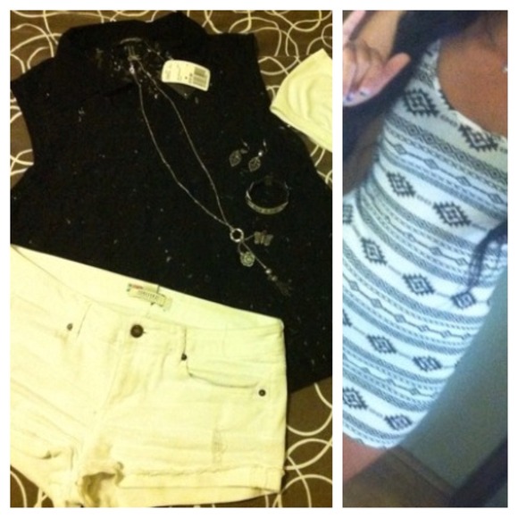 BUNDLE!! - Picture 1 of 1