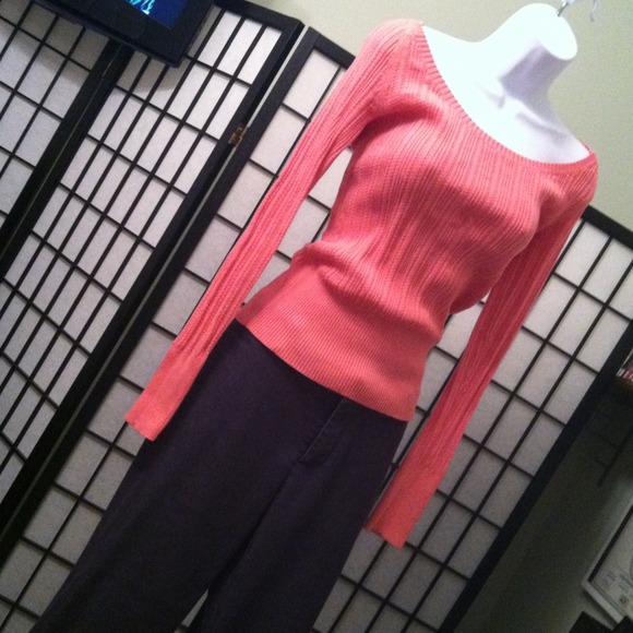 SOLD****TAN SWEATER STILL AVAILABLE.  SEE LAST PIC