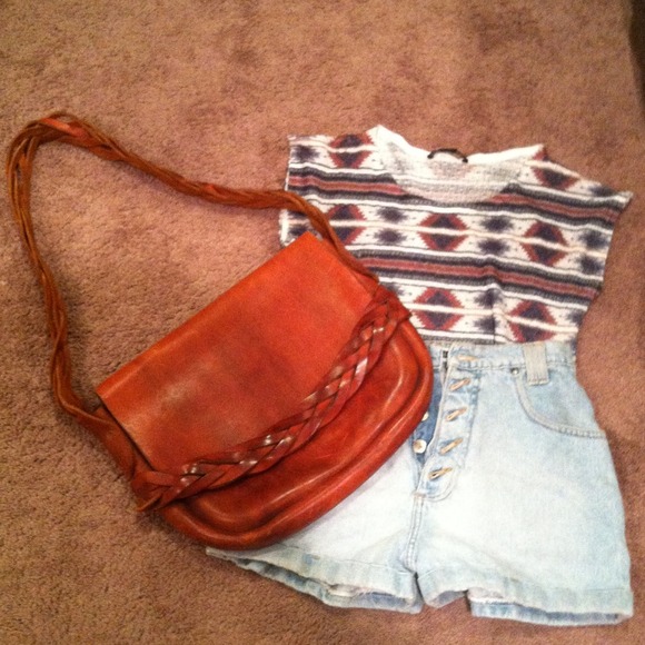 Handbags - Messenger Bag
