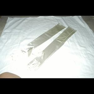 Formal Length Gloves