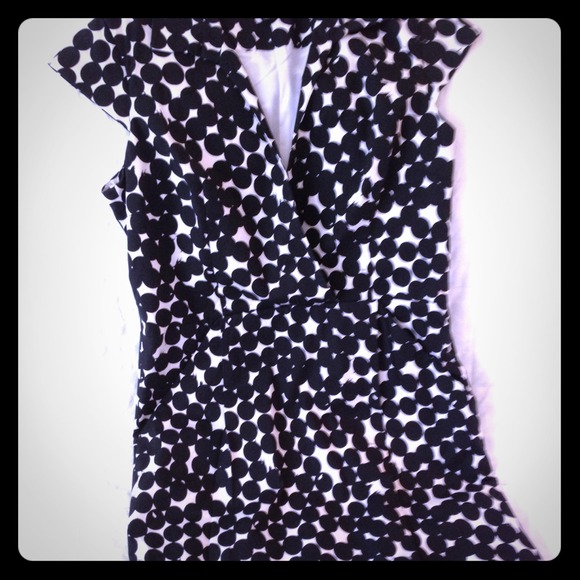 Ann Taylor Loft Dress with Pockets!!