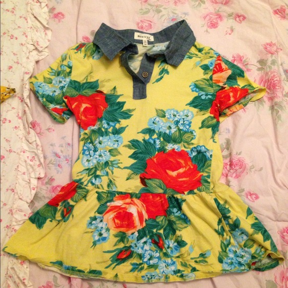 Floral peplum blouse