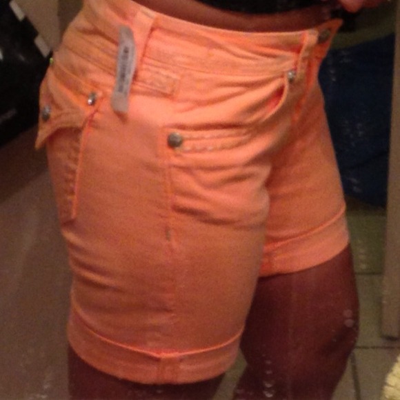 Orange thick stitched Miss Me "boyfriend" shorts - Picture 4 of 4