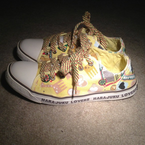 Yellow Harajuku Lovers animal sneakers!!