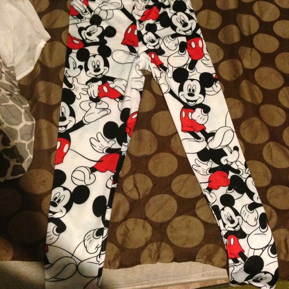 Disney Mickey Mouse leggings