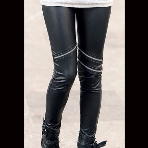 Leather Leggings with zipper style💖