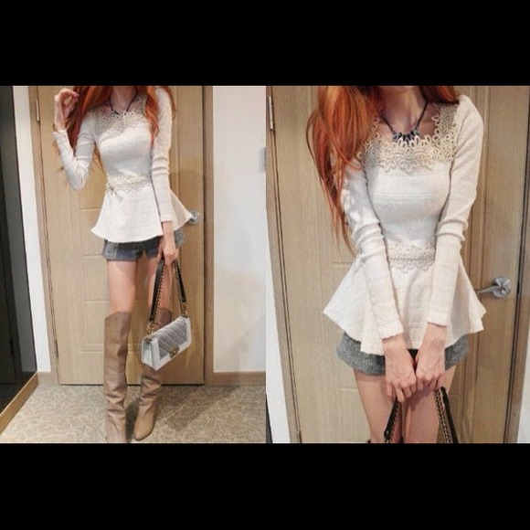 🚫SOLD🚫Brand New Crochet Lace Peplum Top - Picture 2 of 3