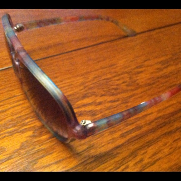 Multi color frames - Picture 2 of 2