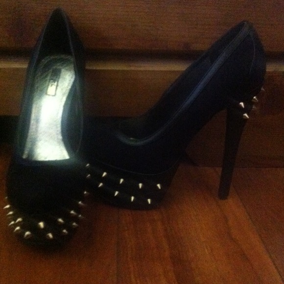 Wild- black platform pumps - Picture 3 of 3