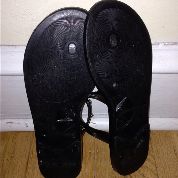 BUNDLE LADIES!!! Jelly sandals - Picture 3 of 3